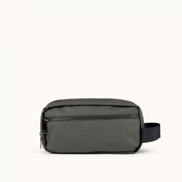 PEAK RECYCLED FW25 TOILETRY C/KHAKI - VERDE