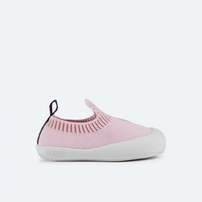 MUNICH BABY PICCOLO 02 - https:\/\/www.munichsports.com\/cdnassets\/etiquetas\/pink.jpg