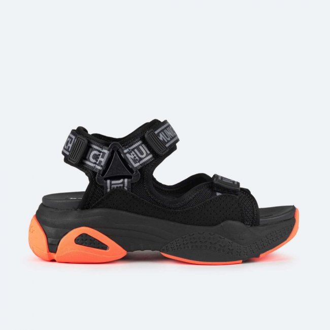 MUNICH AREIA 11 - NEGRO