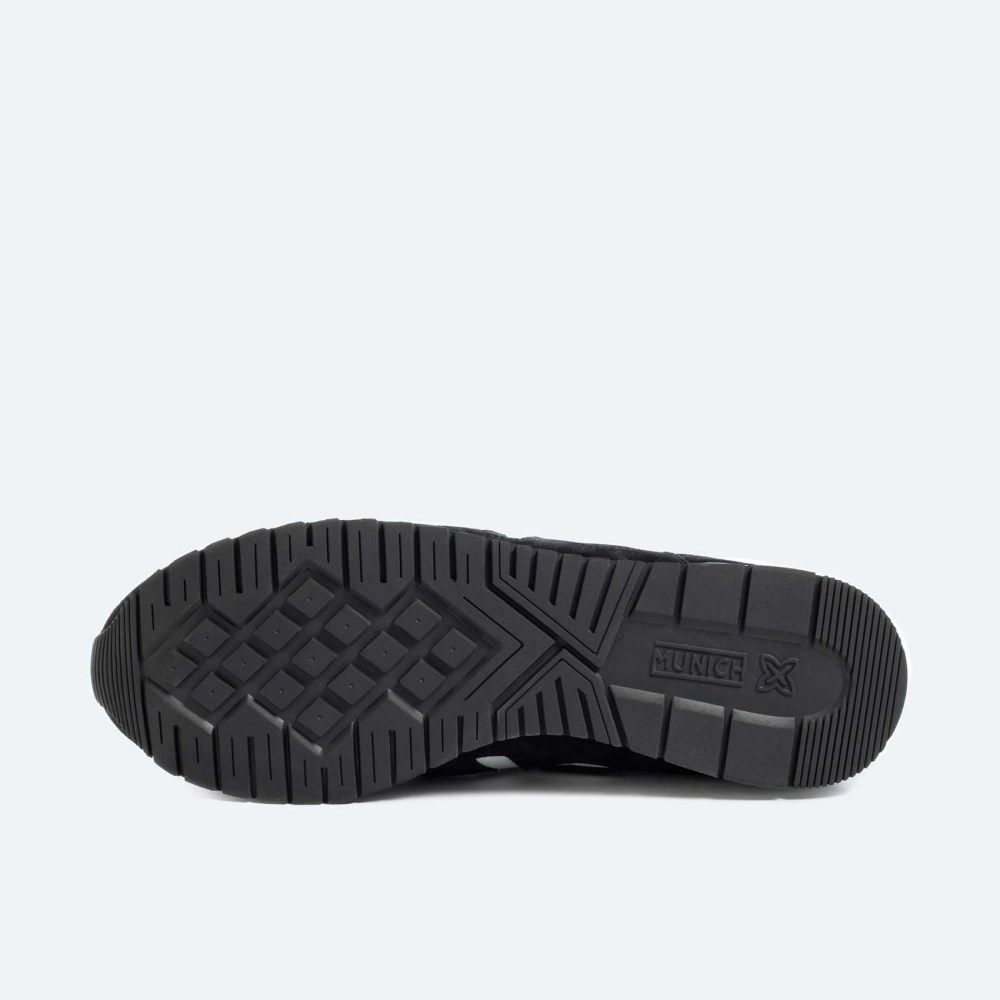 MUNICH DASH 03 - NEGRO