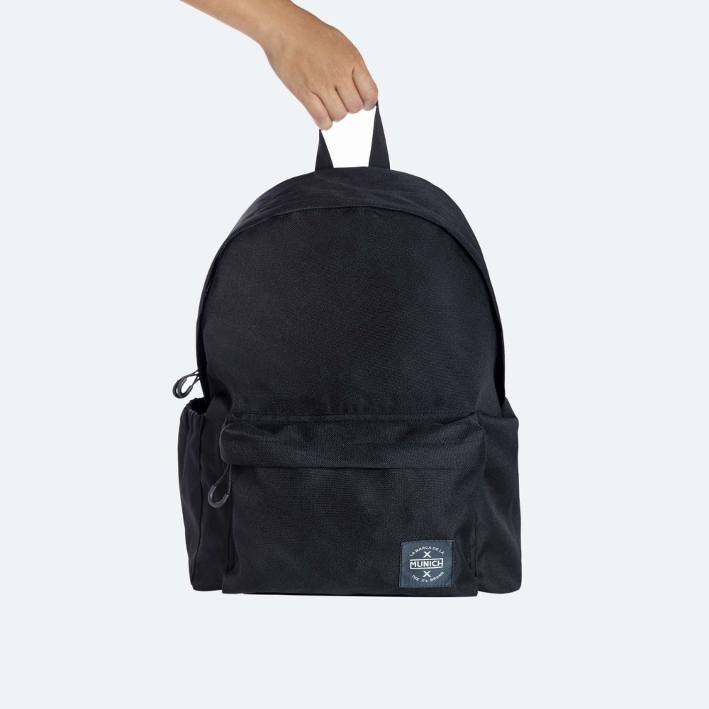 MOCHILA MUNICH BTS BASIC NEGRA - 