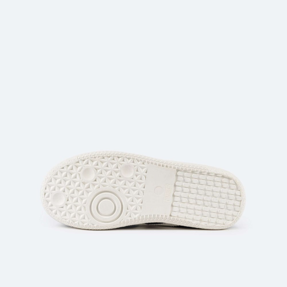 MUNICH MINI ASTRO 02 - https:\/\/www.munichsports.com\/cdnassets\/etiquetas\/black.jpg