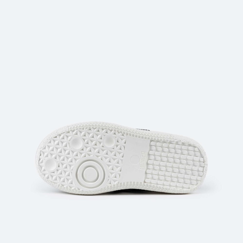 MUNICH MINI ASTRO VCO 01 - https:\/\/www.munichsports.com\/cdnassets\/etiquetas\/white.jpg