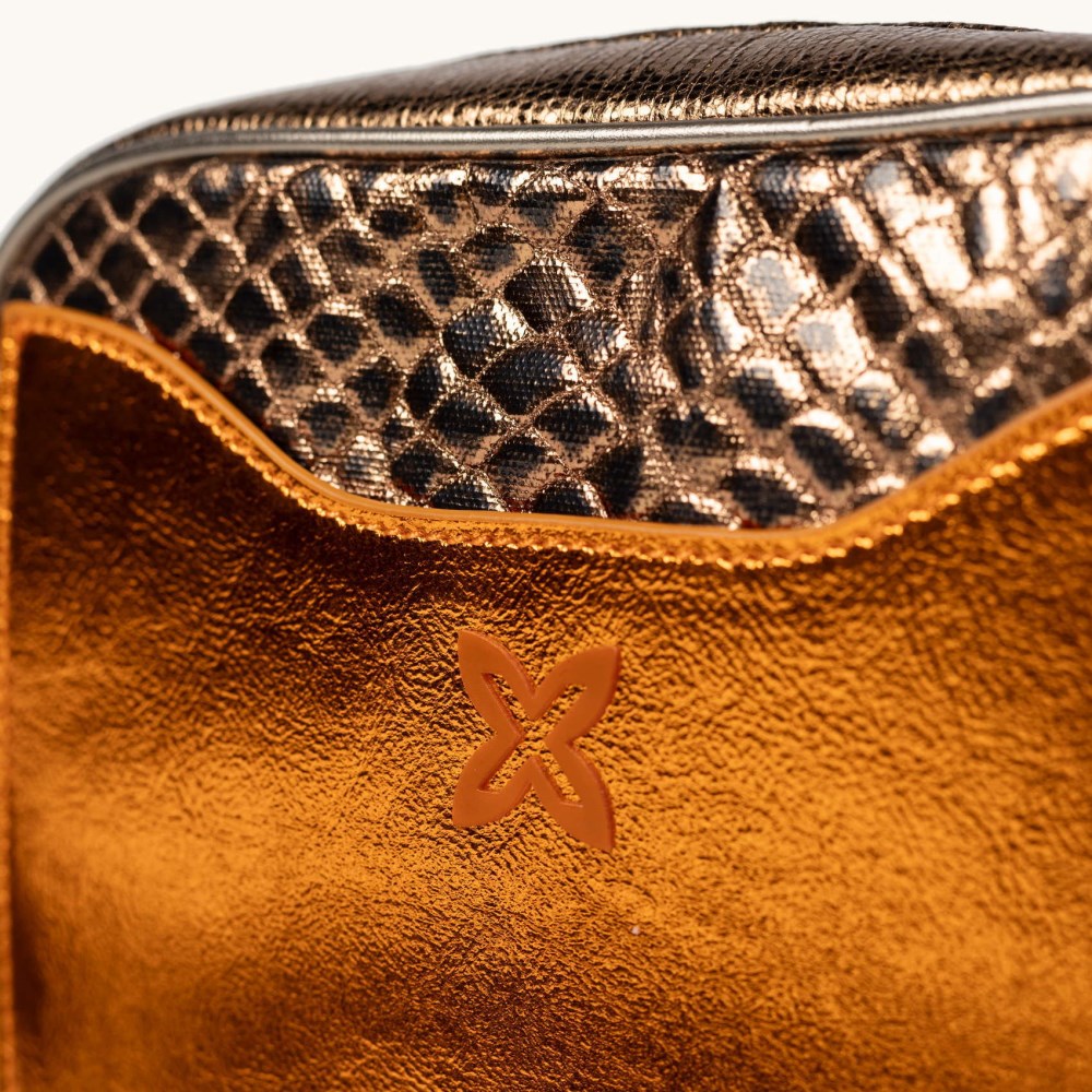 BLOCK FUN FW25 CROSSBODY CAMERA C/COOPER - MARRÓN