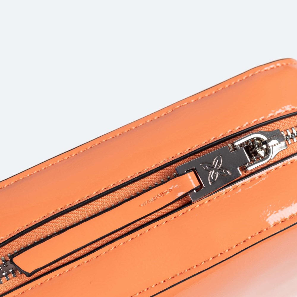 MH CROSSBODY CAMERA C/ORANGE - NARANJA
