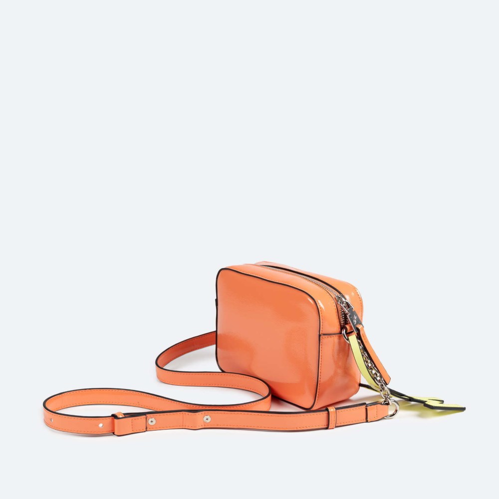 MH CROSSBODY CAMERA C/ORANGE - NARANJA