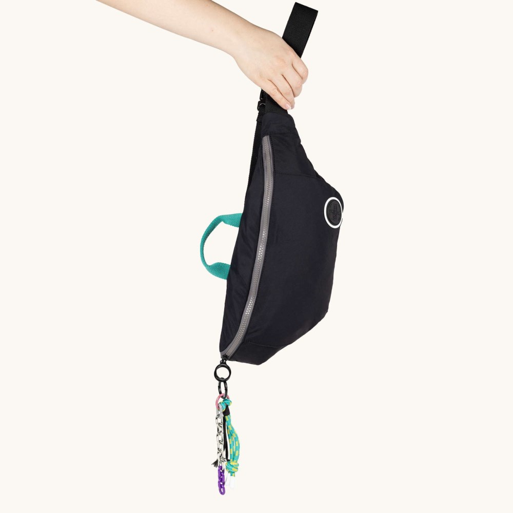 DEEP RECYCLED FW25 FANNYPACK XL C/BLACK - NEGRO