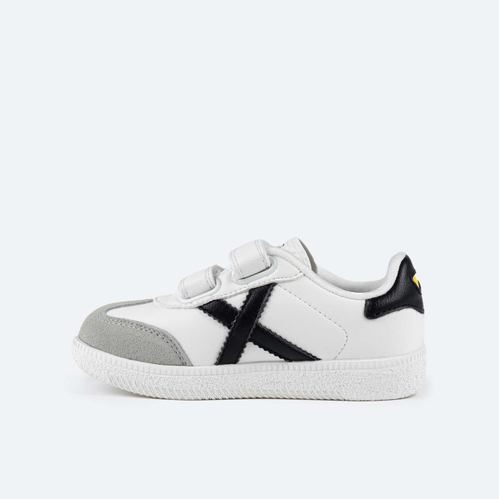 MUNICH MINI ASTRO VCO 01 - https:\/\/www.munichsports.com\/cdnassets\/etiquetas\/white.jpg