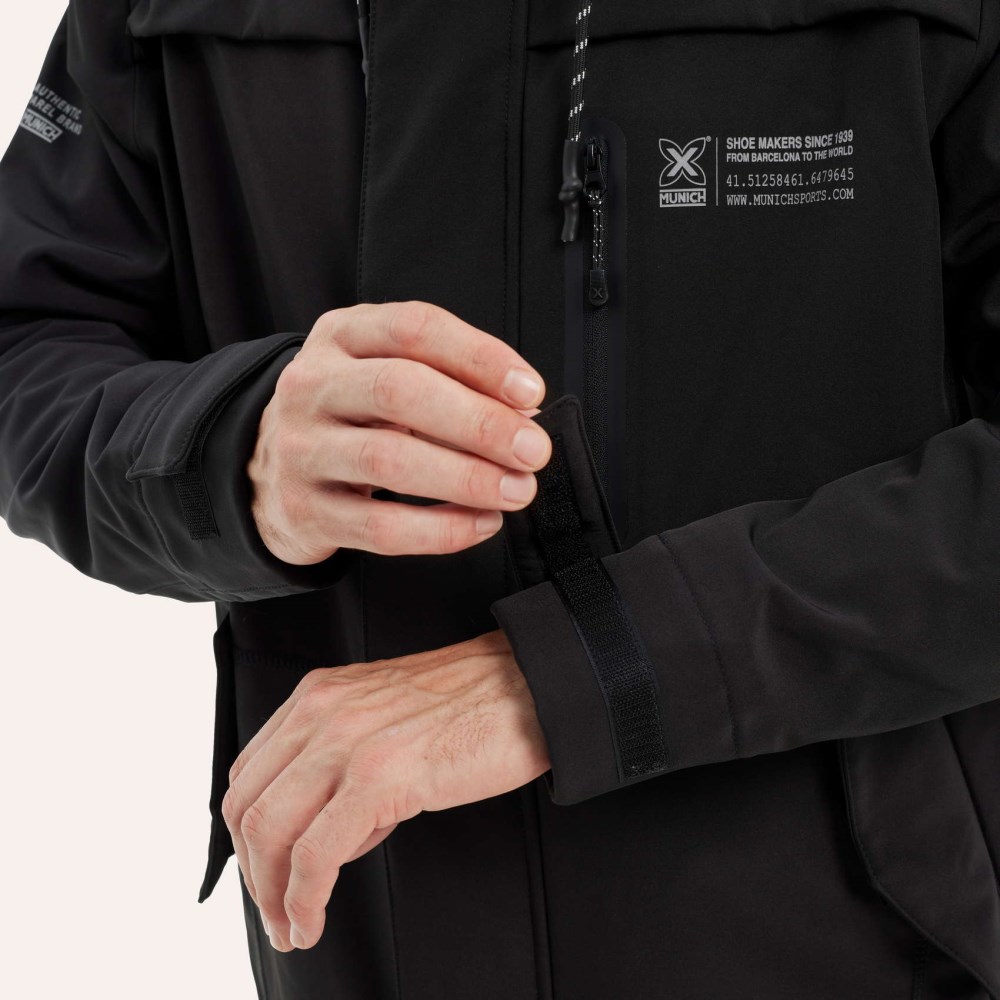 Parka MUNICH rain lifestyle de poliéster negro - https:\/\/www.munichsports.com\/cdnassets\/etiquetas\/black.jpg