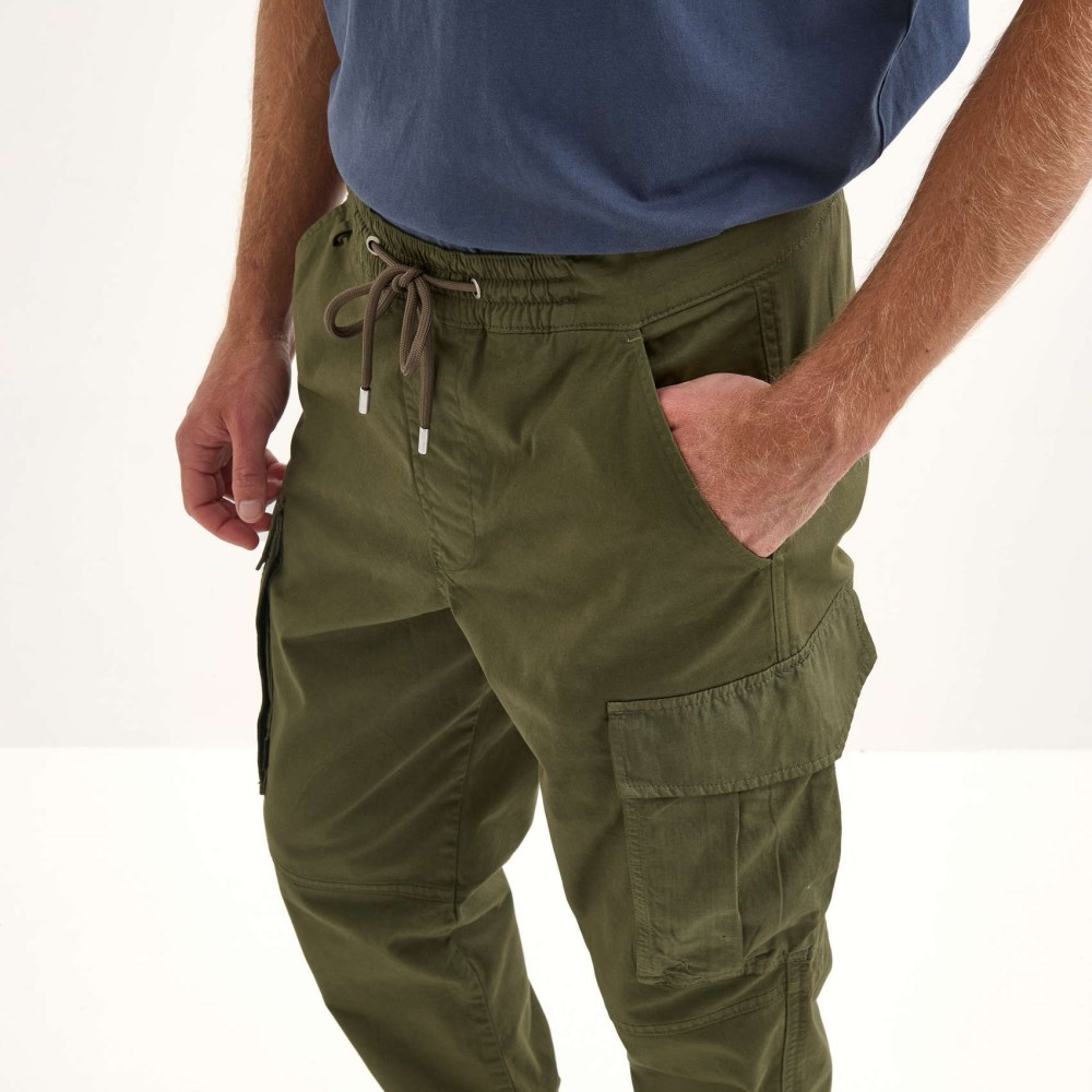 Pantalón MUNICH Cargo explore lifestyle de algodón-elastano khaki - CAQUI