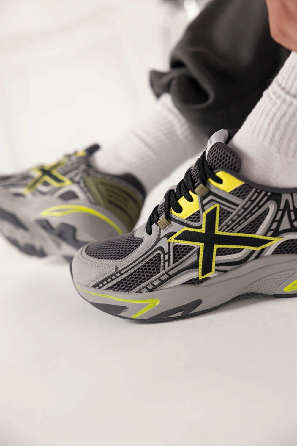 MUNICH M2000 01 - NEGRO