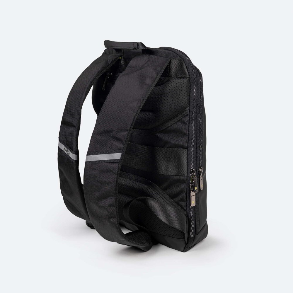 JUNGLE BACKPACK SLIM BLACK - NEGRO