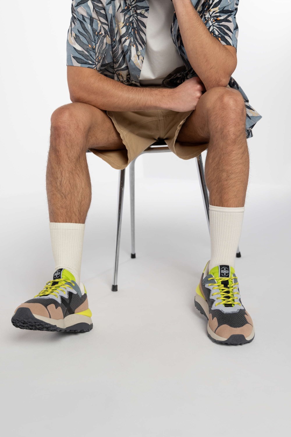 MUNICH SHIBUYA 22 - MARRÓN