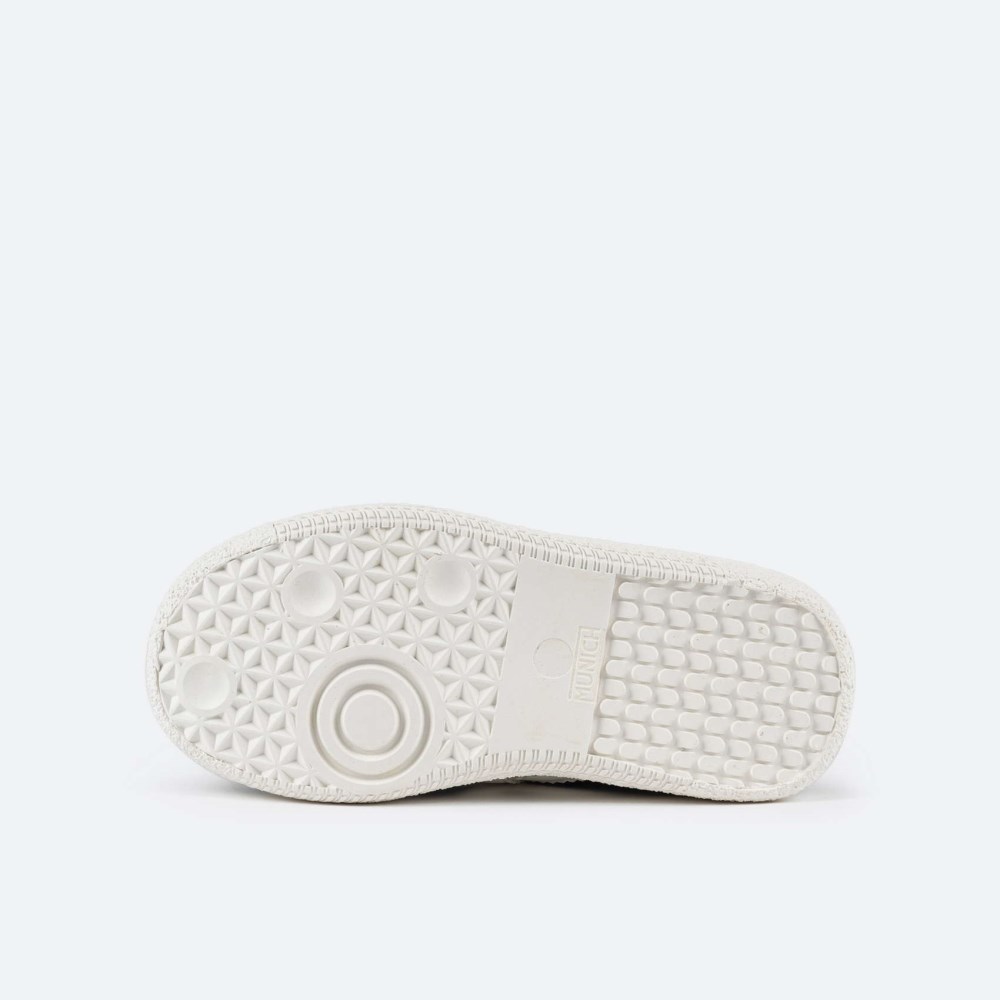 MUNICH MINI ASTRO VCO 02 - https:\/\/www.munichsports.com\/cdnassets\/etiquetas\/black.jpg