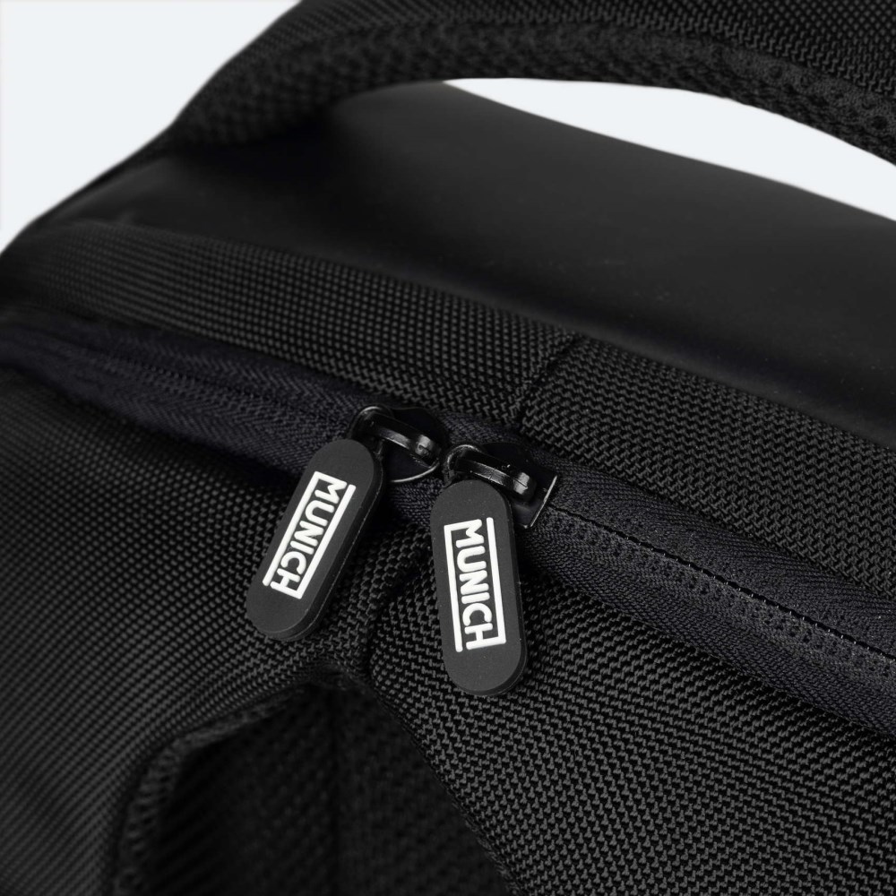 MOCHILA MUNICH SHIELD NEGRO - NEGRO