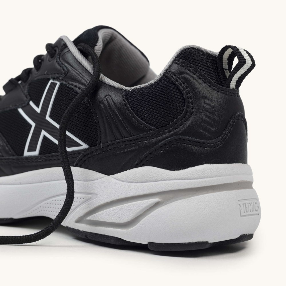 MUNICH RUNAR 19 - NEGRO