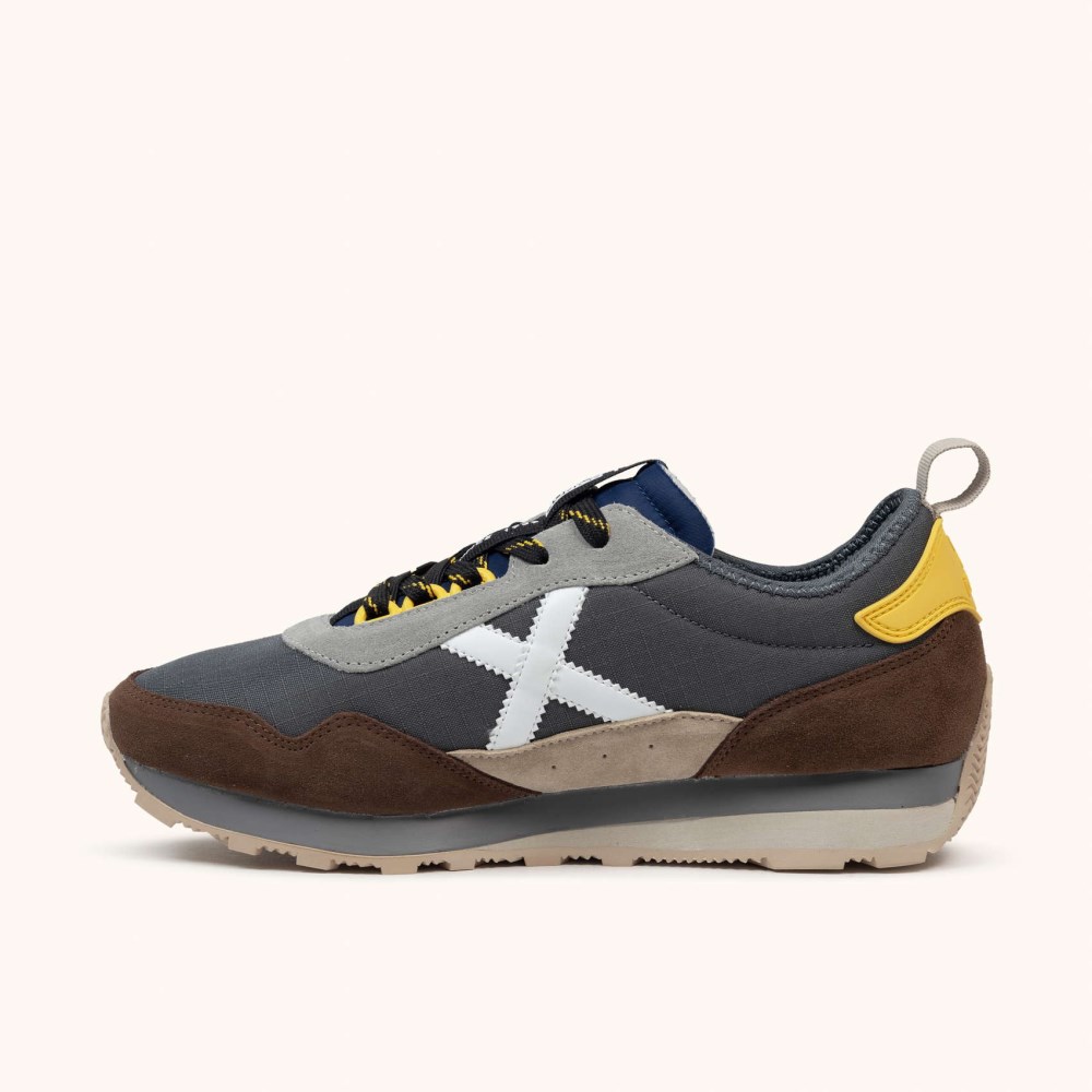 MUNICH UM 87 - MARRÓN