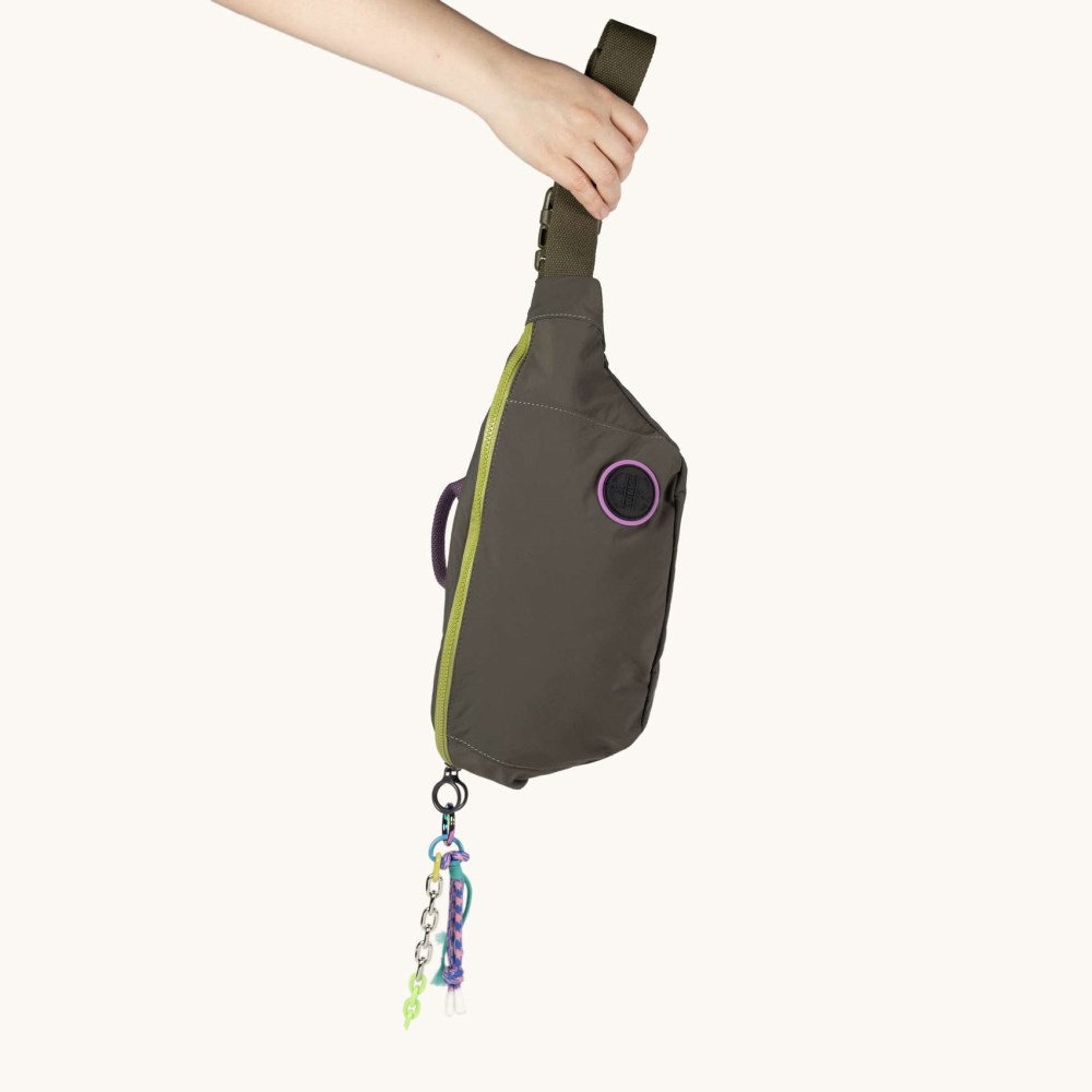 DEEP RECYCLED FW25 FANNYPACK XL C/KHAKI - VERDE