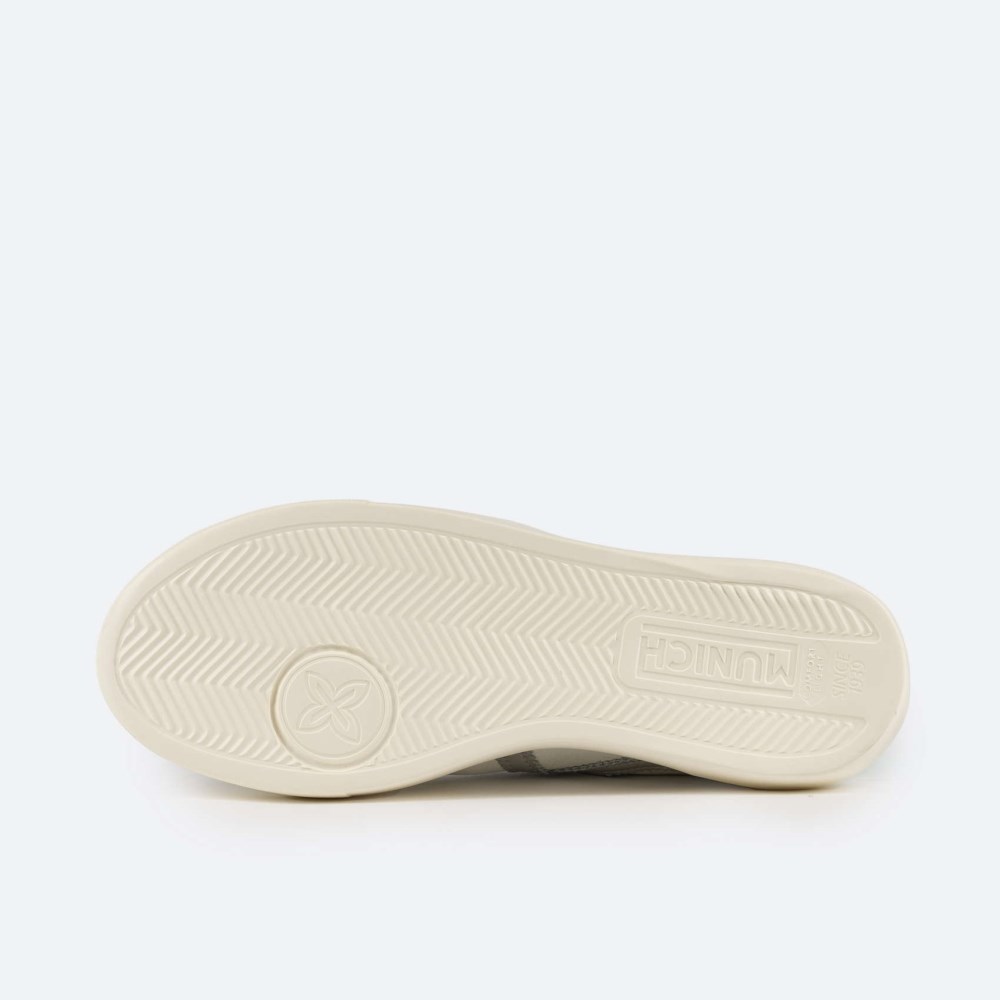 MUNICH RETE SKY 77 - BLANCO