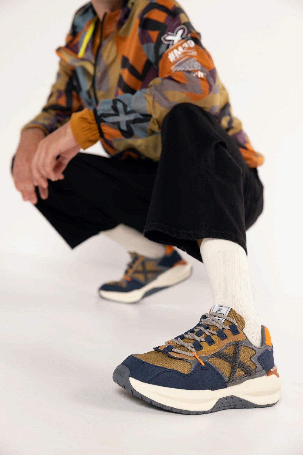 MUNICH NEXA 12 - MARRÓN